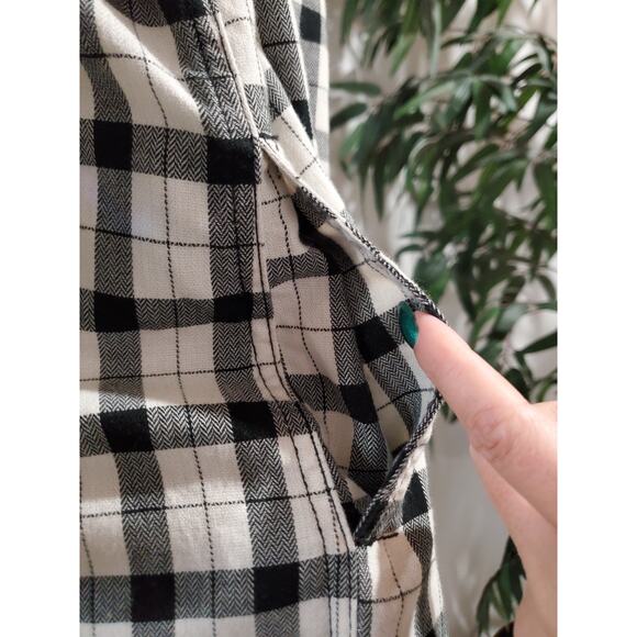 Duluth Womens Crosscut Wicking Flannel Shirt Size XL Black White Pockets Chore - Picture 6 of 10
